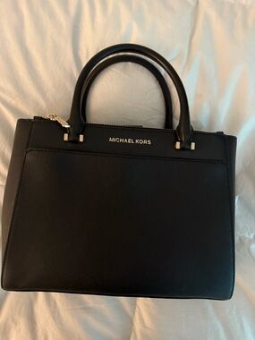 Michael Kors Black Gibson Large Leather Satchel LNC